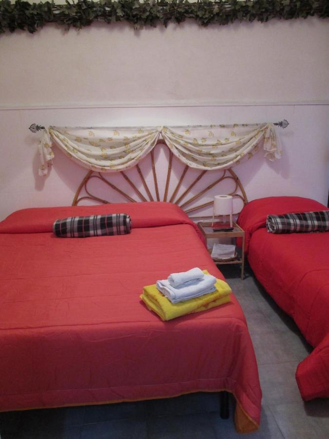 Palazzo Ruisi Bed and Breakfast Scordia Buitenkant foto